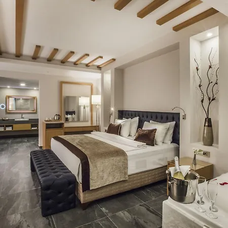 Korumar Ephesus & 5* 쿠사다시