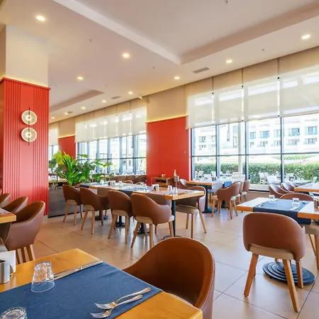 Korumar Ephesus & 库萨达斯