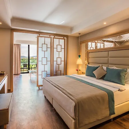 Korumar Ephesus & 5* Kusadasi